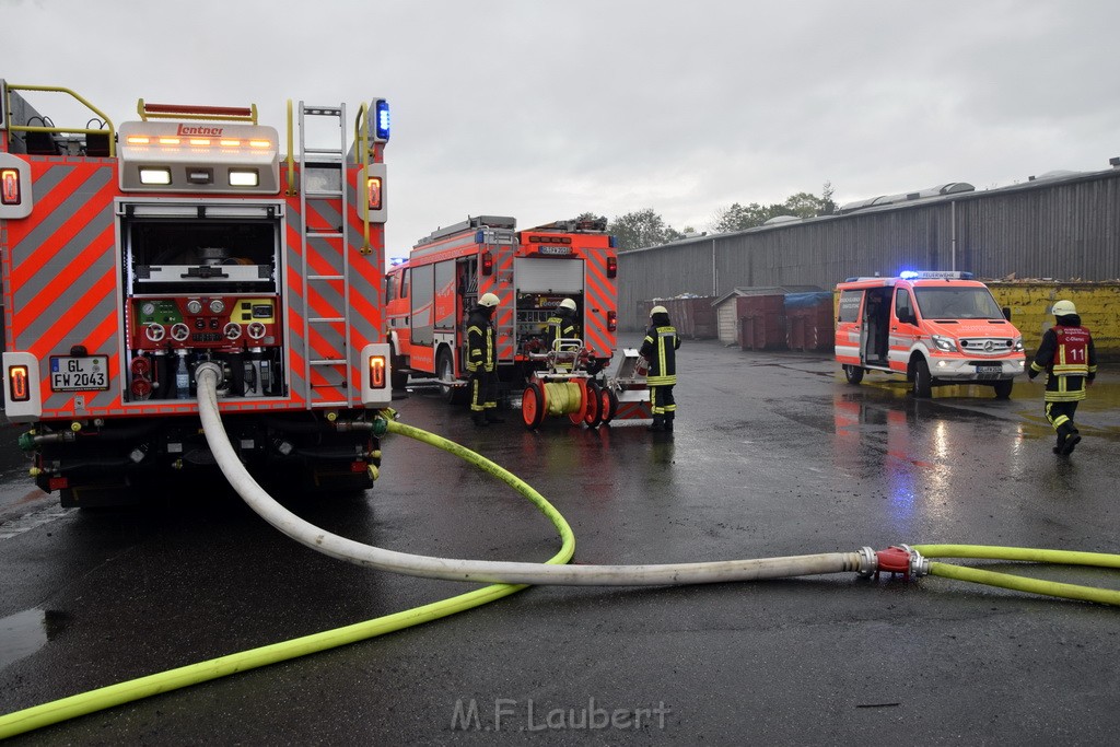 Feuer 4 Bergisch Gladbach Gronau Am Kuhlerbusch P235.JPG - Miklos Laubert